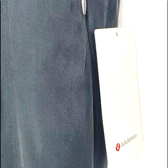 🍋 NWT Lululemon Perfectly Poised Jumpsuit
Black 8 - Picture 8 of 15